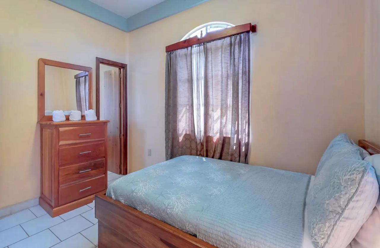 Sandy Feet Beach Resort Placencia Extérieur photo