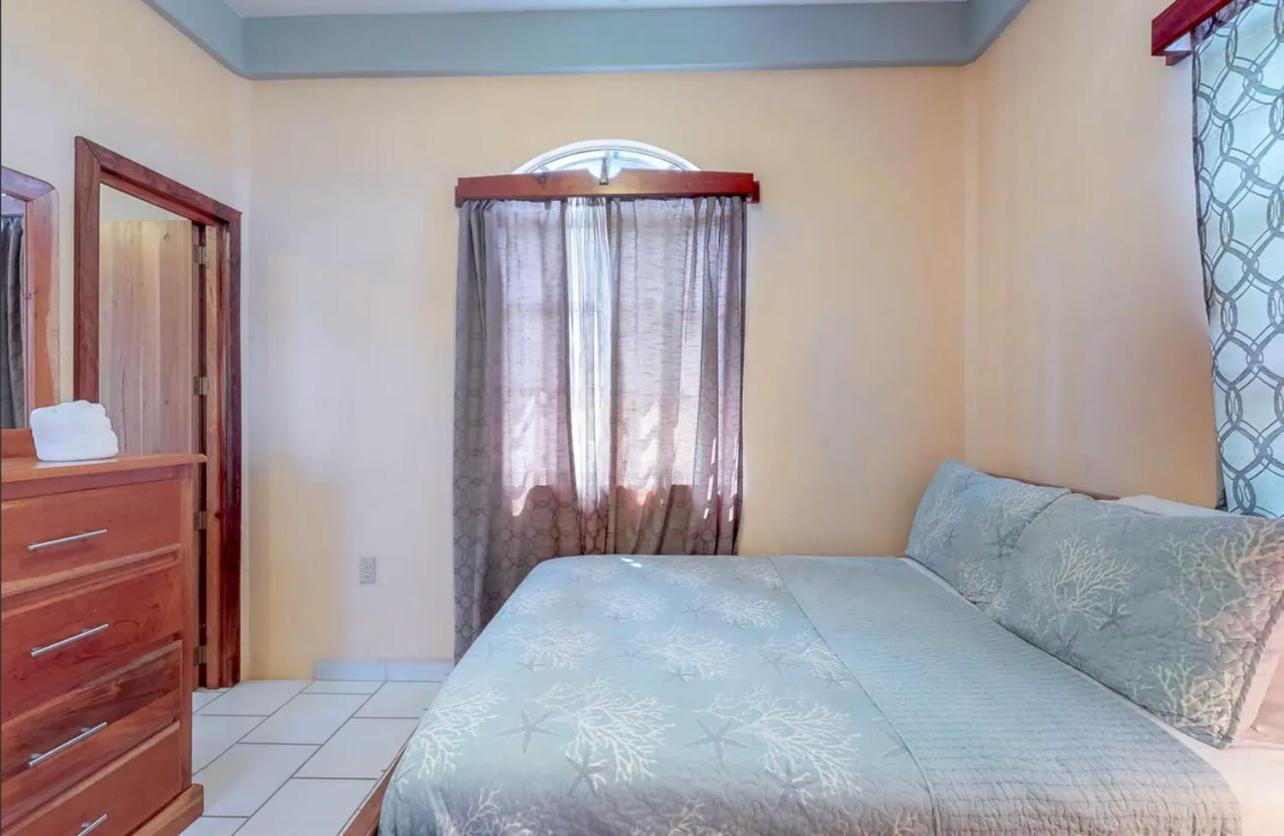 Sandy Feet Beach Resort Placencia Extérieur photo